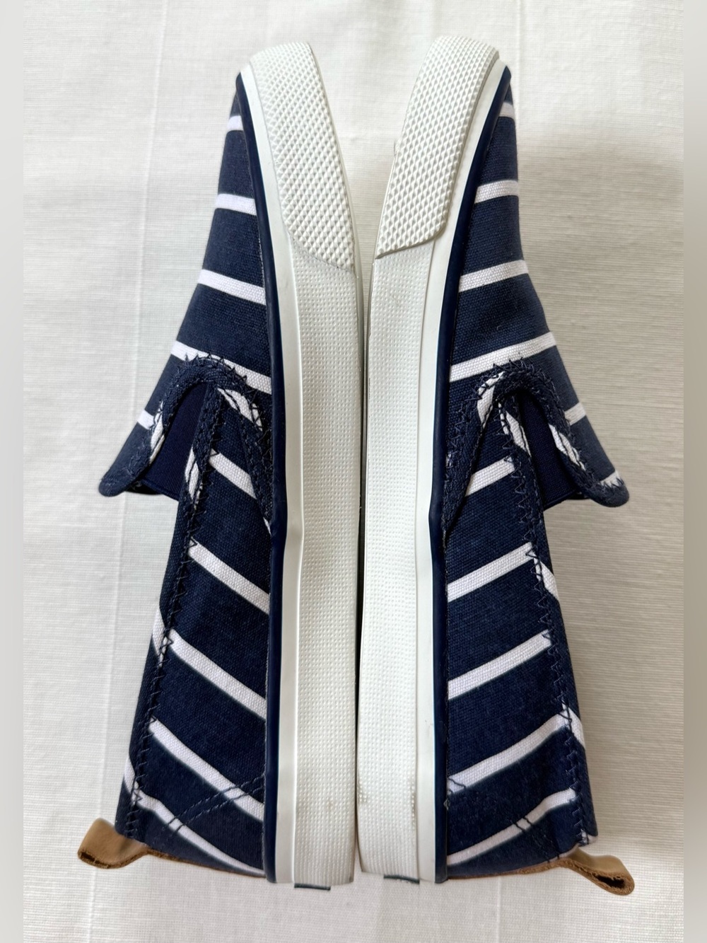 Sperry x Vineyard Vines Seaside Slip-On Sneakers | Navy Stripe Women’s size 7.5 - Picture 3 of 8